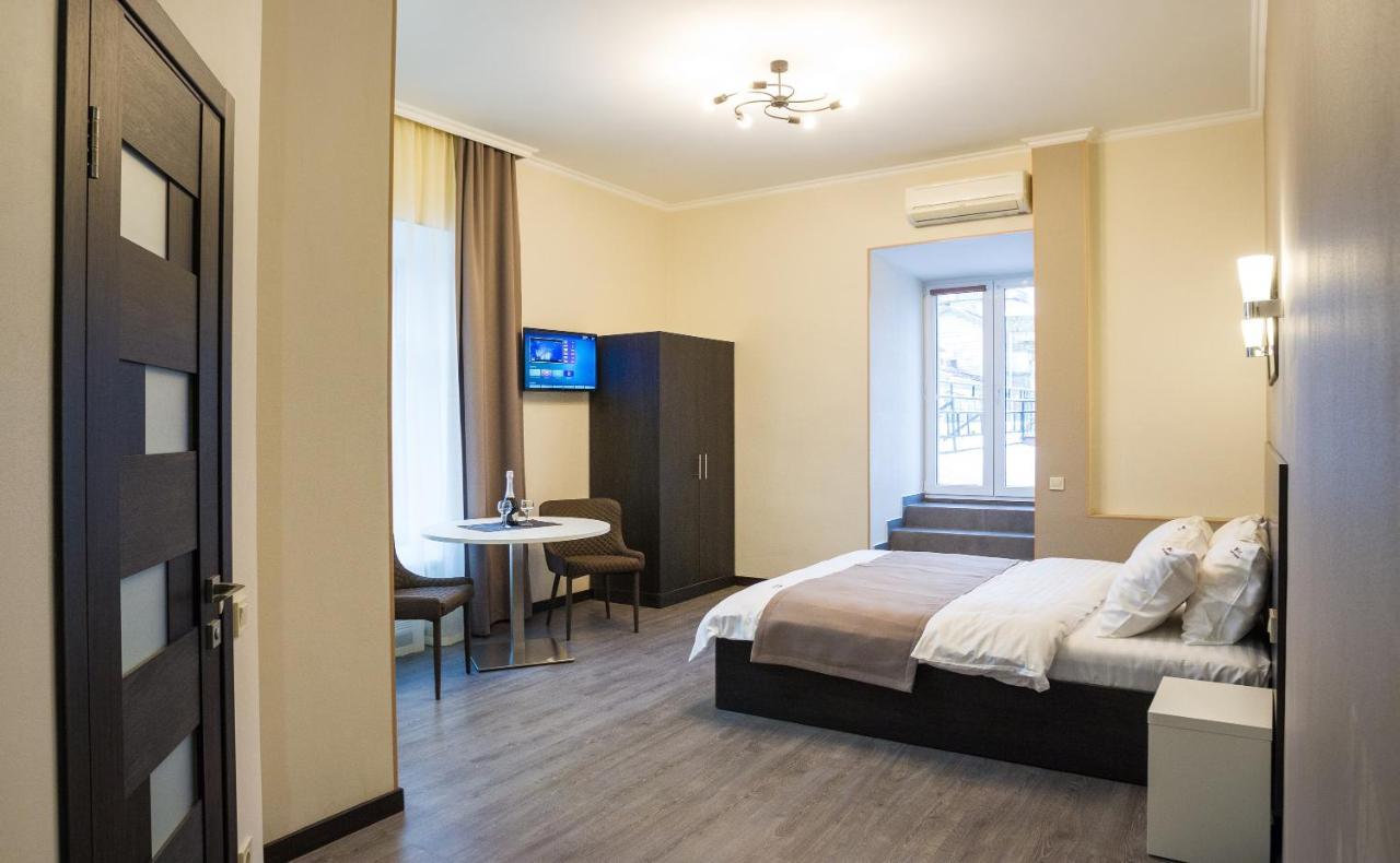 911 Apartments Khreshchatyk Kiew Exterior foto